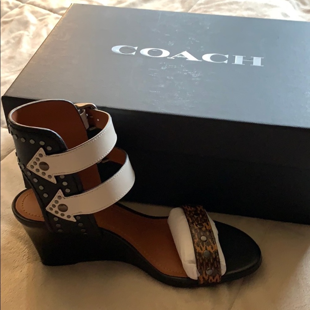 Brand new Coach Odessa Wdg size 5.5B